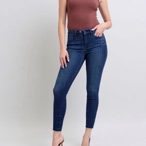 Judy Blue Dark Blue Skinny Jeans